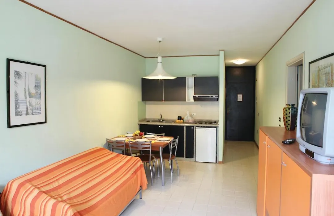 Isa-Residence With Swimming-Pool In Marina D Bibbona At Only 300 M From The Beach-1