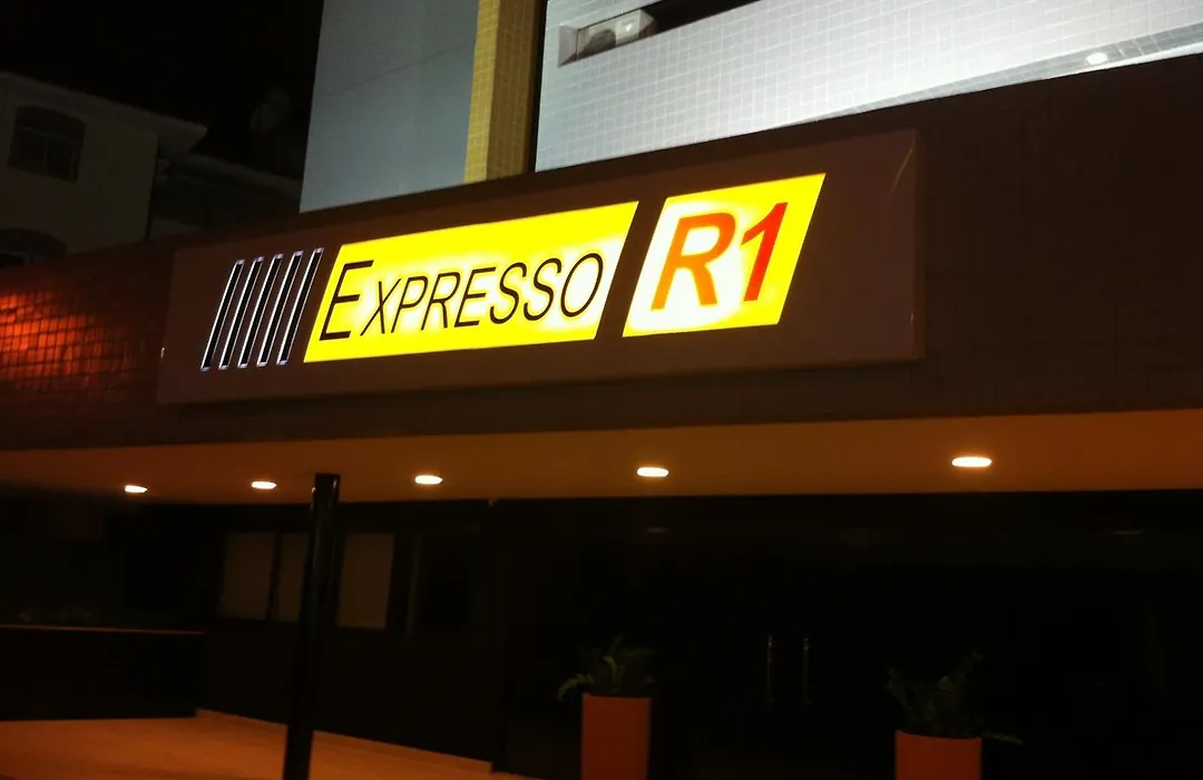Expresso R1-1