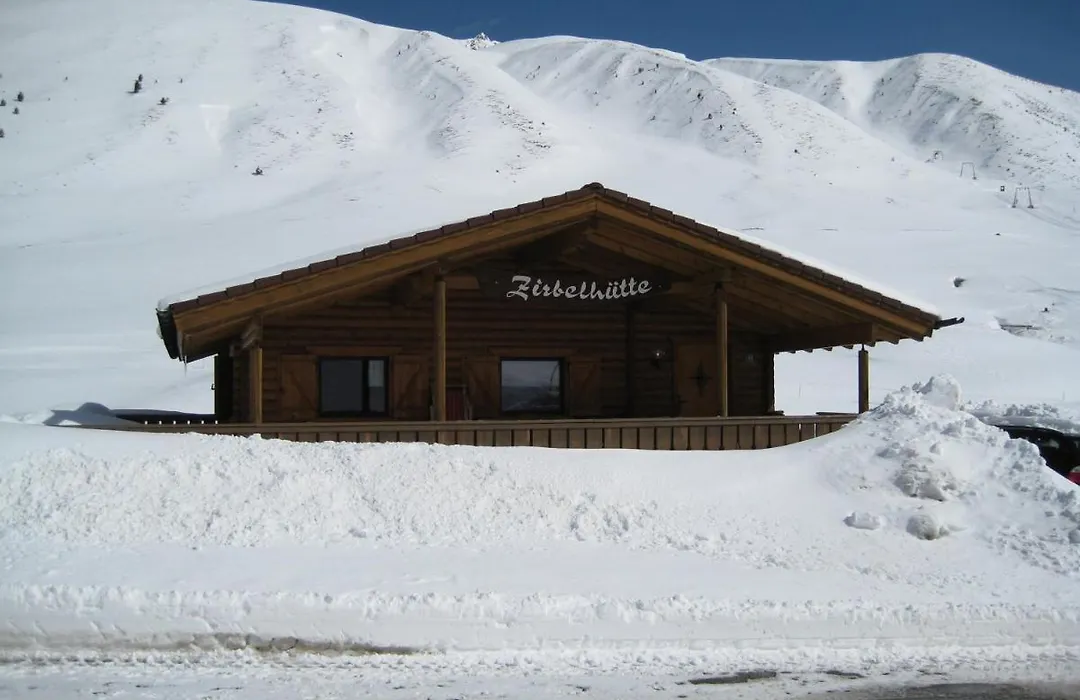 Hotel Garni Kristall-1