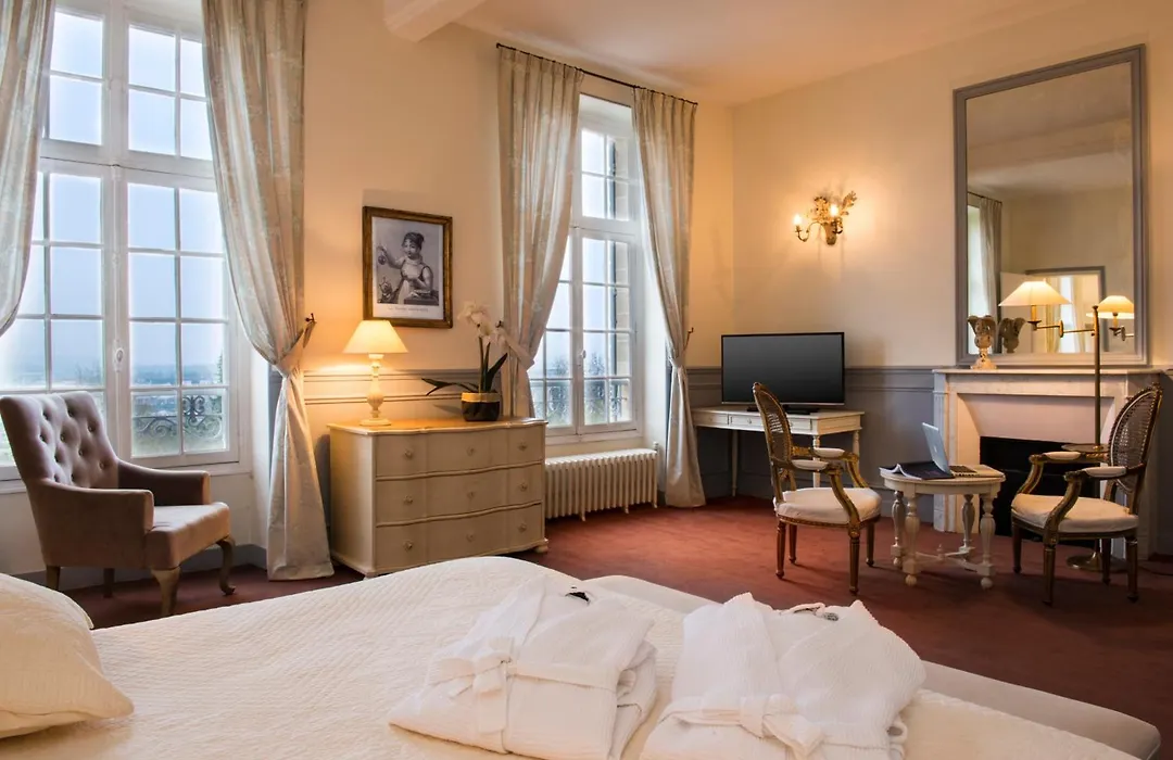 Hôtel Château de l'Hermitage-1