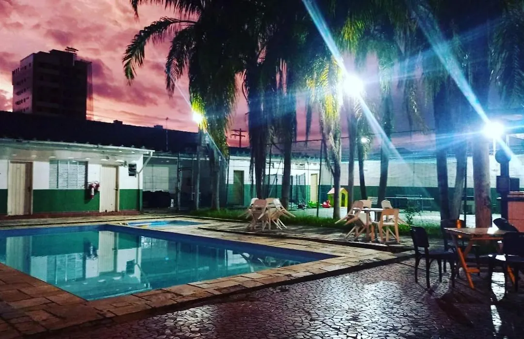 Pousada Praia Grande - Rua Ernesto Vergara ,511-1
