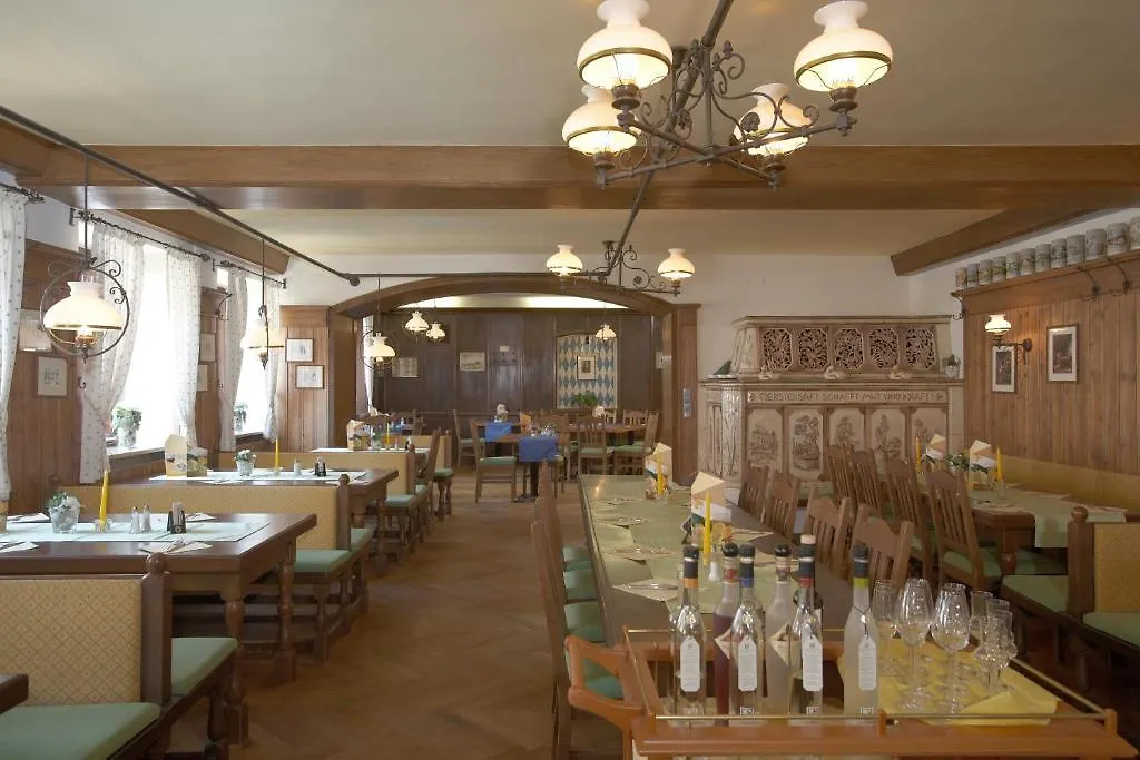 Altstadt-Hotel Zieglerbräu-1