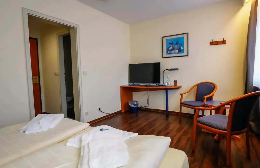 Hotel Stadt Daun-1