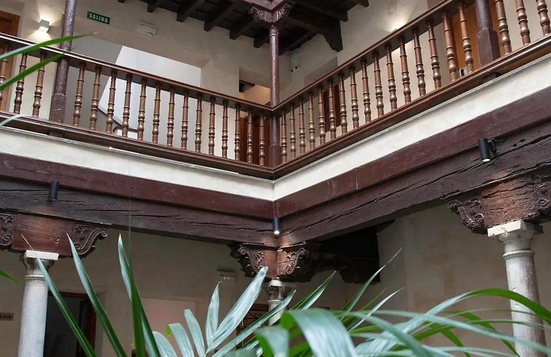 Hotel Mercader de Sedas-1