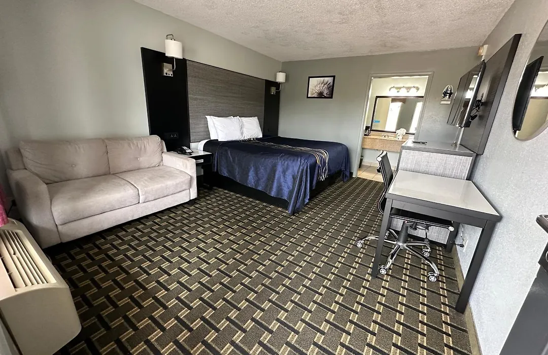 Red Carpet Inn - Natchez-1