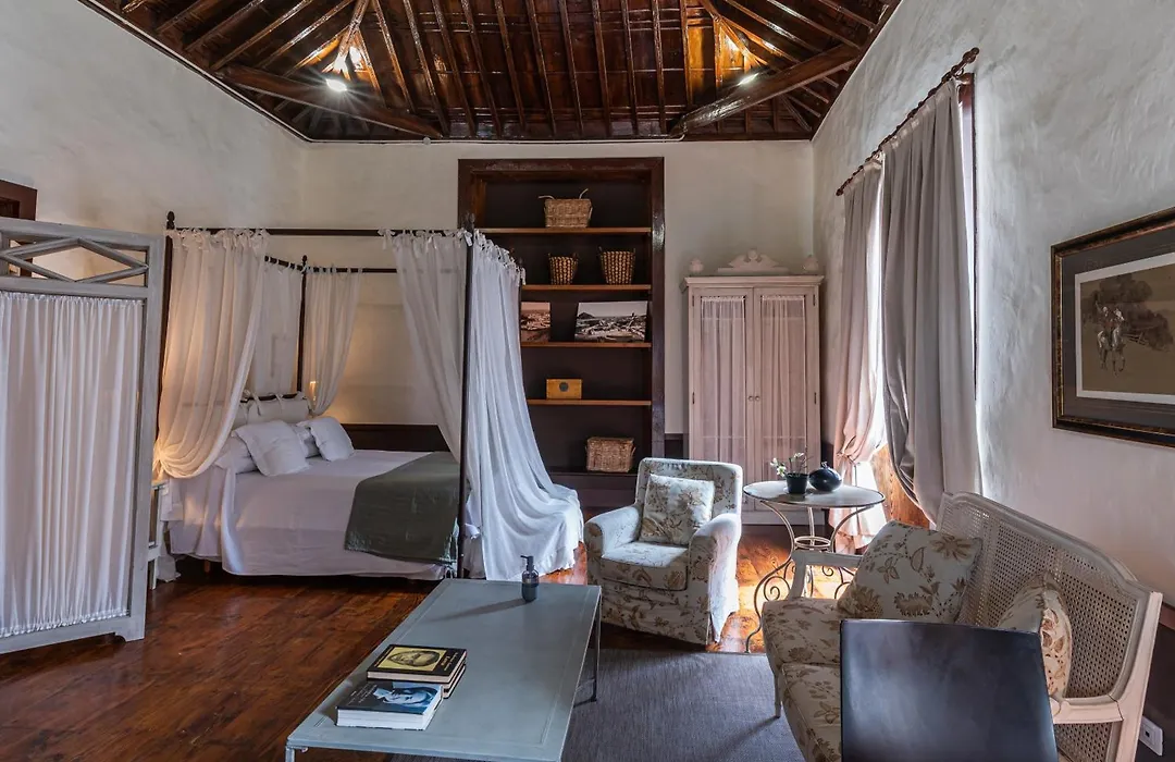 Isla Baja Suites-1