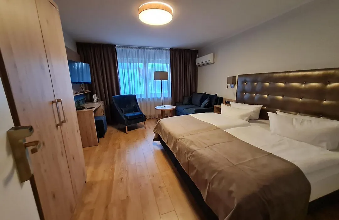 Seehotel Fährhaus-1
