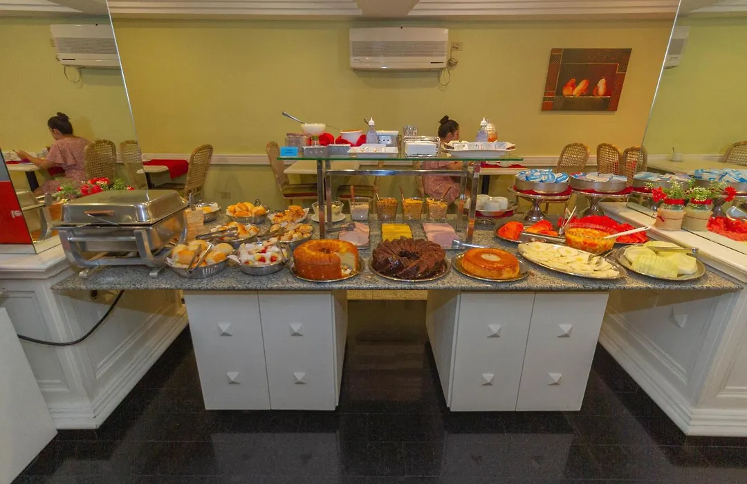 Trevi Hotel E Business-1