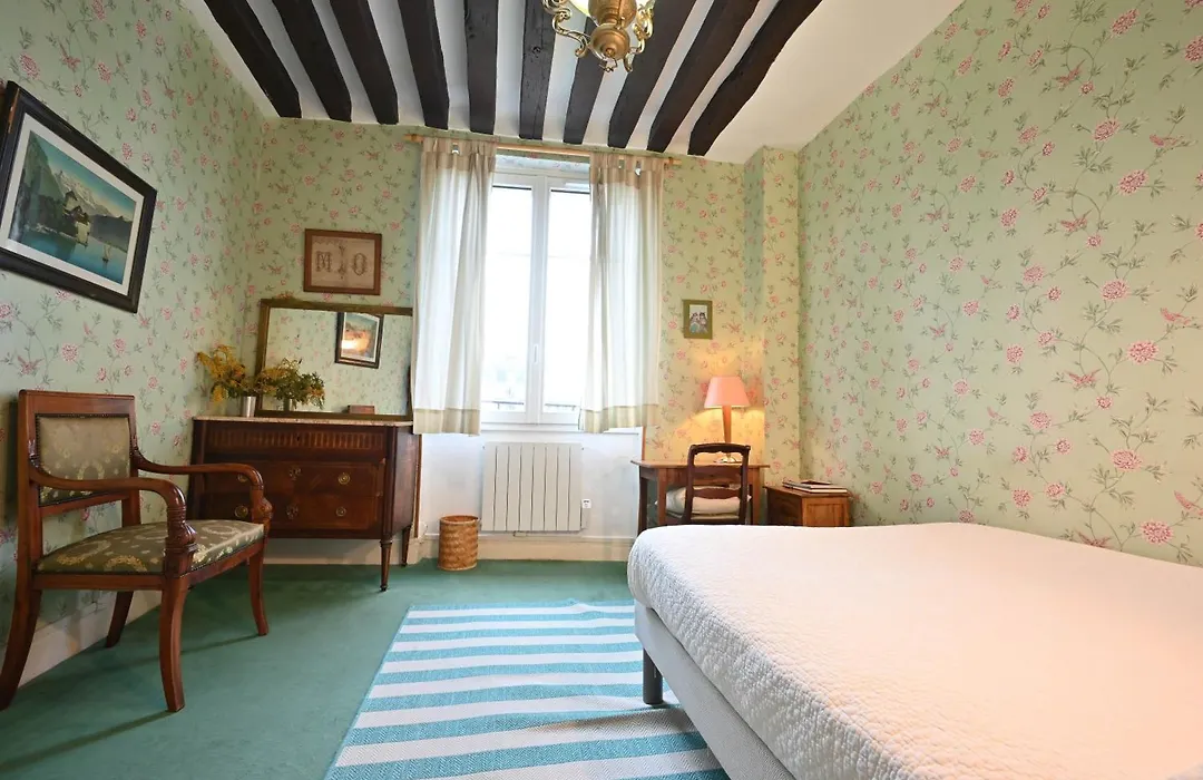 Hotel Esmeralda-1