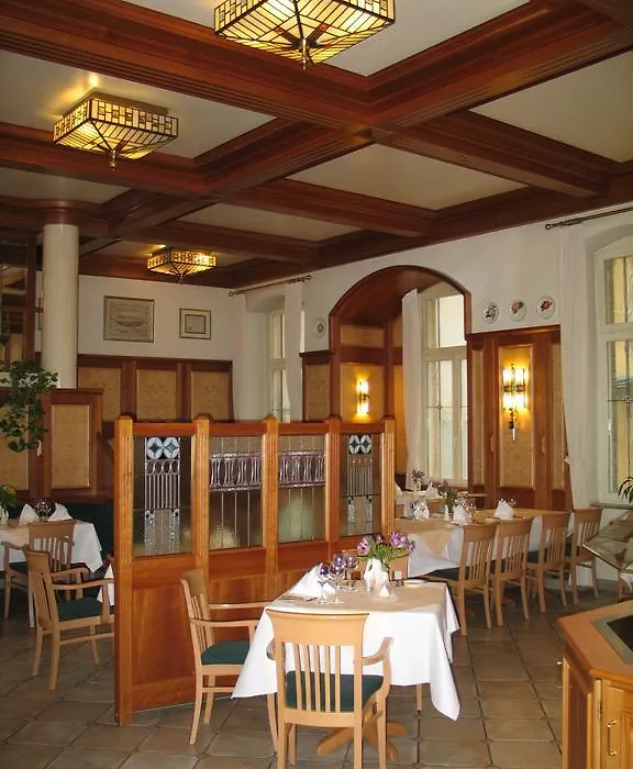 Hotel Roemischer Kaiser-1