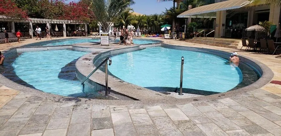 Lacqua diRoma OFICIAL, APTOS COM FOGAO, GELADEIRA, MICROONDAS, PARK AQUÁTICO 24H, ATÉ 5 PESSOAS-1