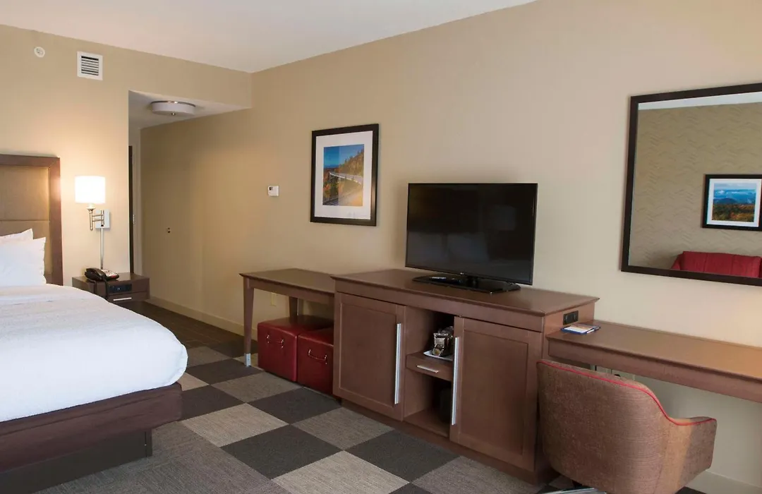 Hampton Inn & Suites Boone, Nc-1
