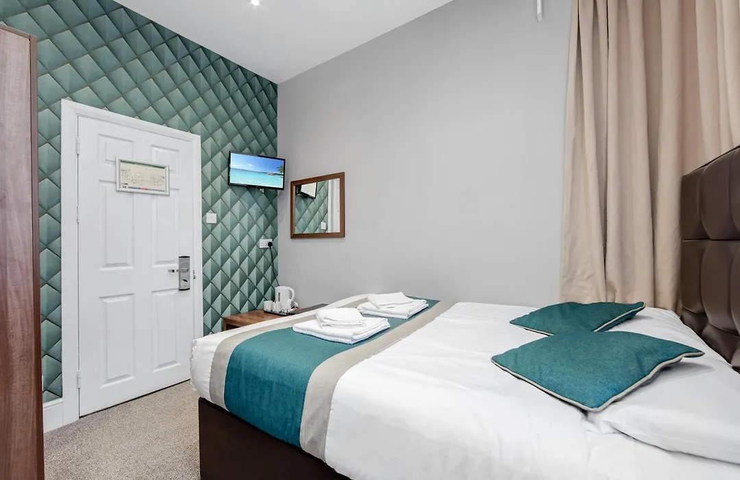 King Solomon Hotel- Golders Green-1