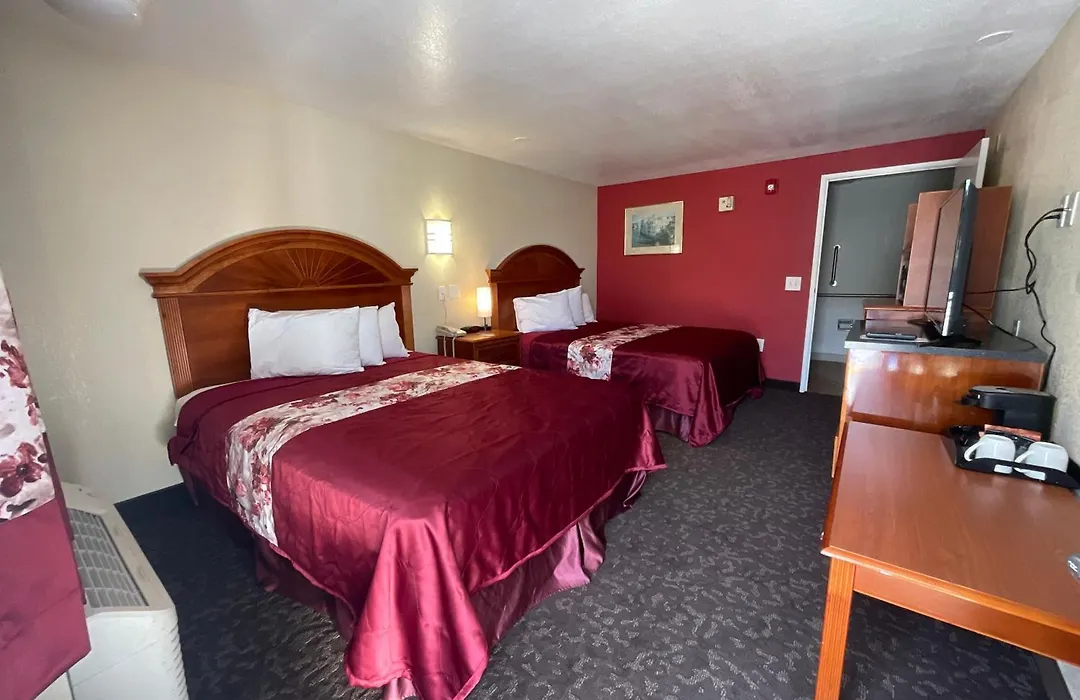 Knights Inn Punta Gorda-1