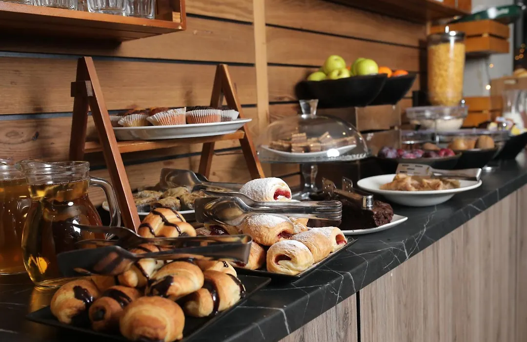 Nobel Gallery Hotel-1