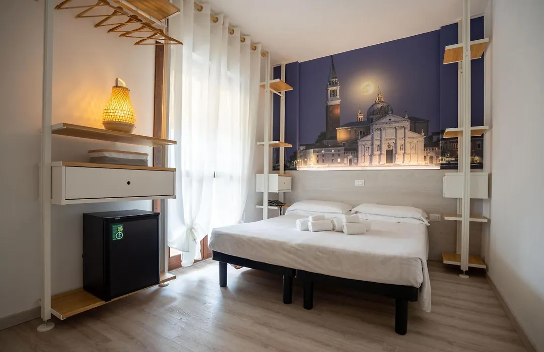 Hotel Germania-1