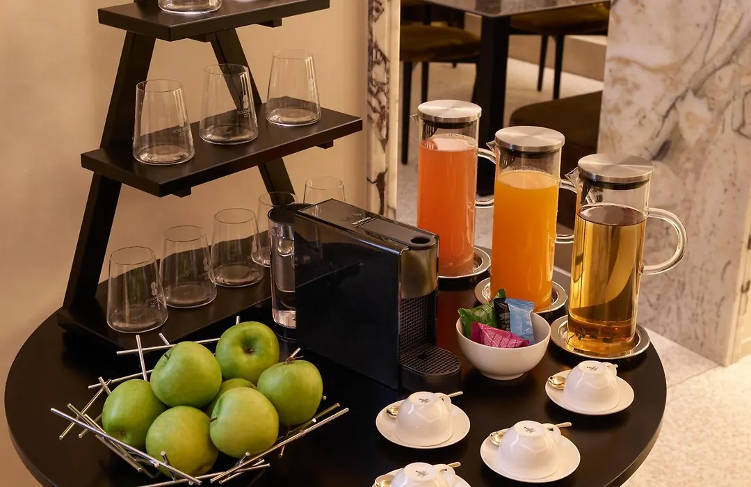 Borghese Contemporary Hotel-1