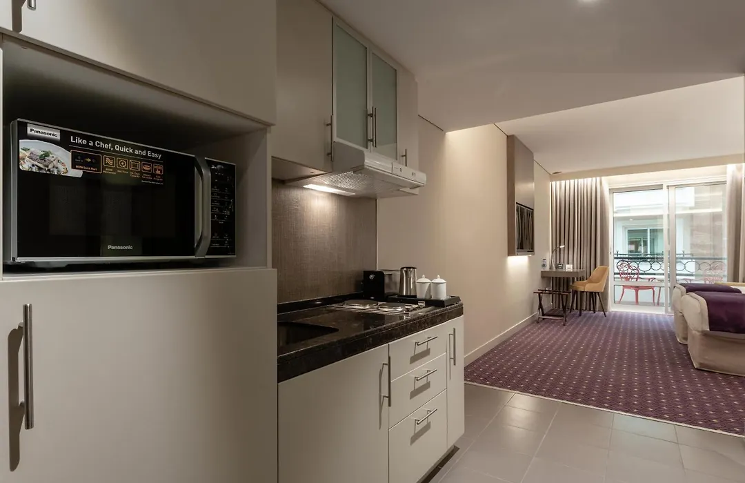 Leva Hotel And Suites, Opposite Downtown-1