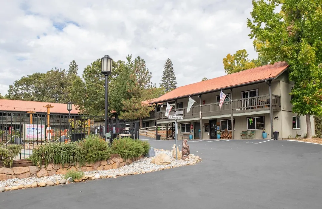 Yosemite Westgate Lodge-1