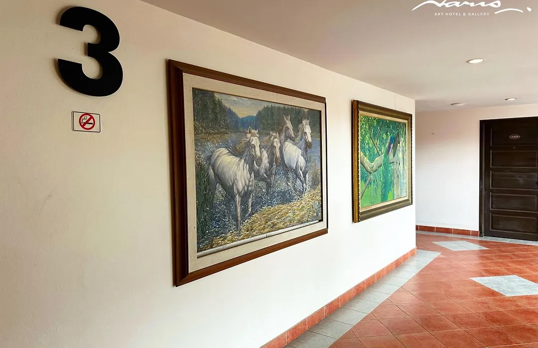 Naris Art Hotel-1