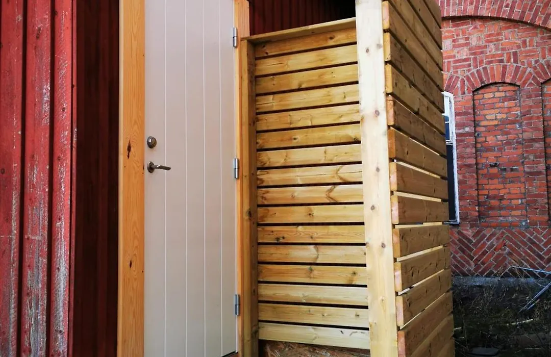 Abisko Guesthouse & Activities-1