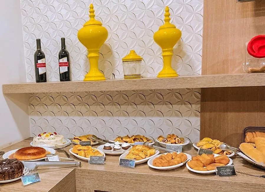 Hotel Chave De Ouro-1