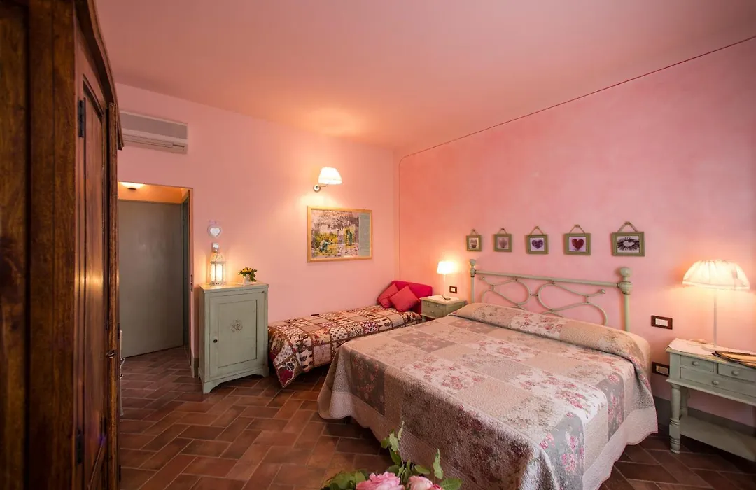 Albergo da Annita - room only-1