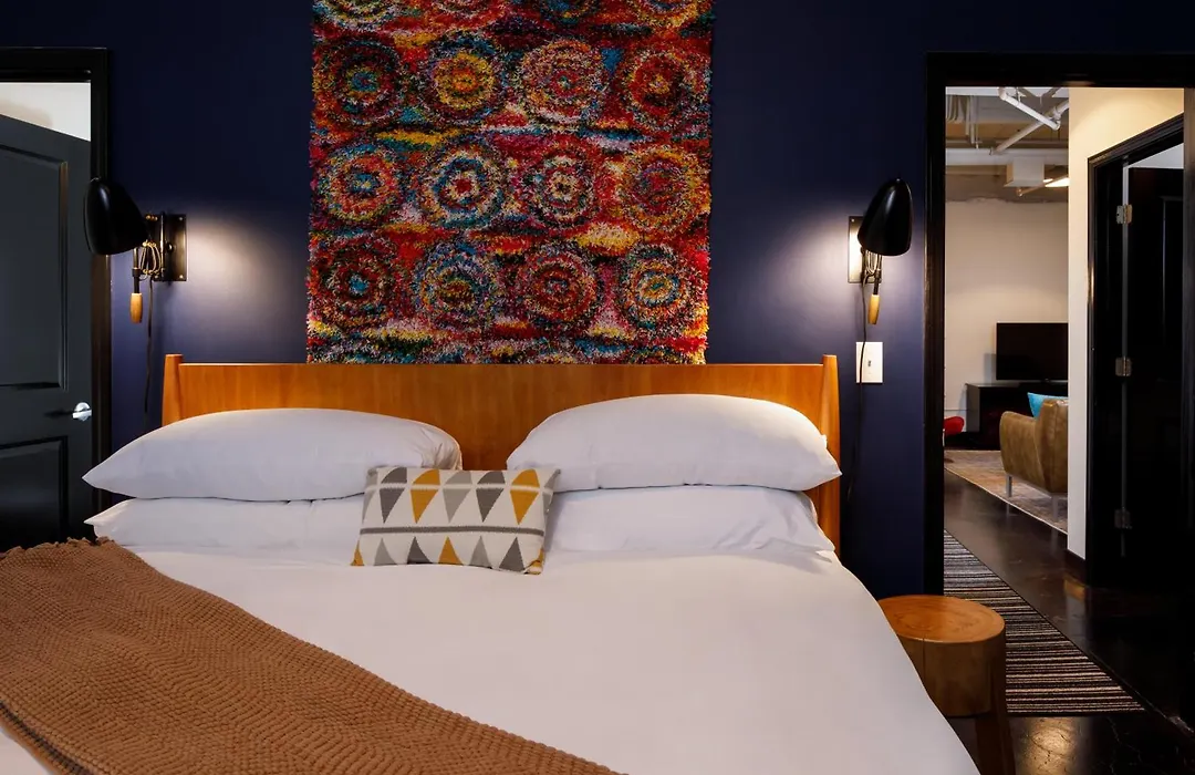 Hotel Clemons-1