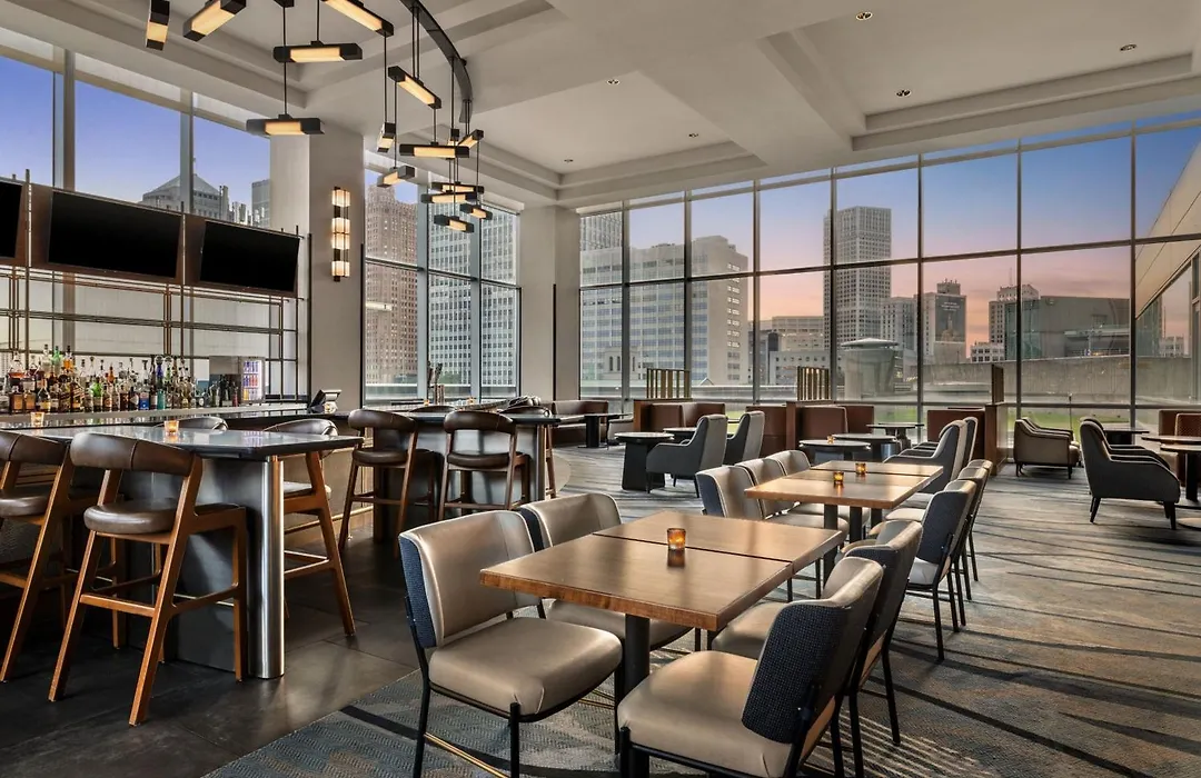 Detroit Marriott At The Renaissance Center-1