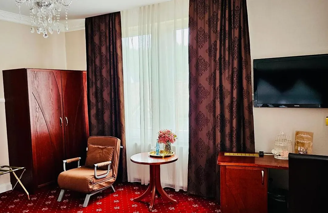 Gala Hotel-1
