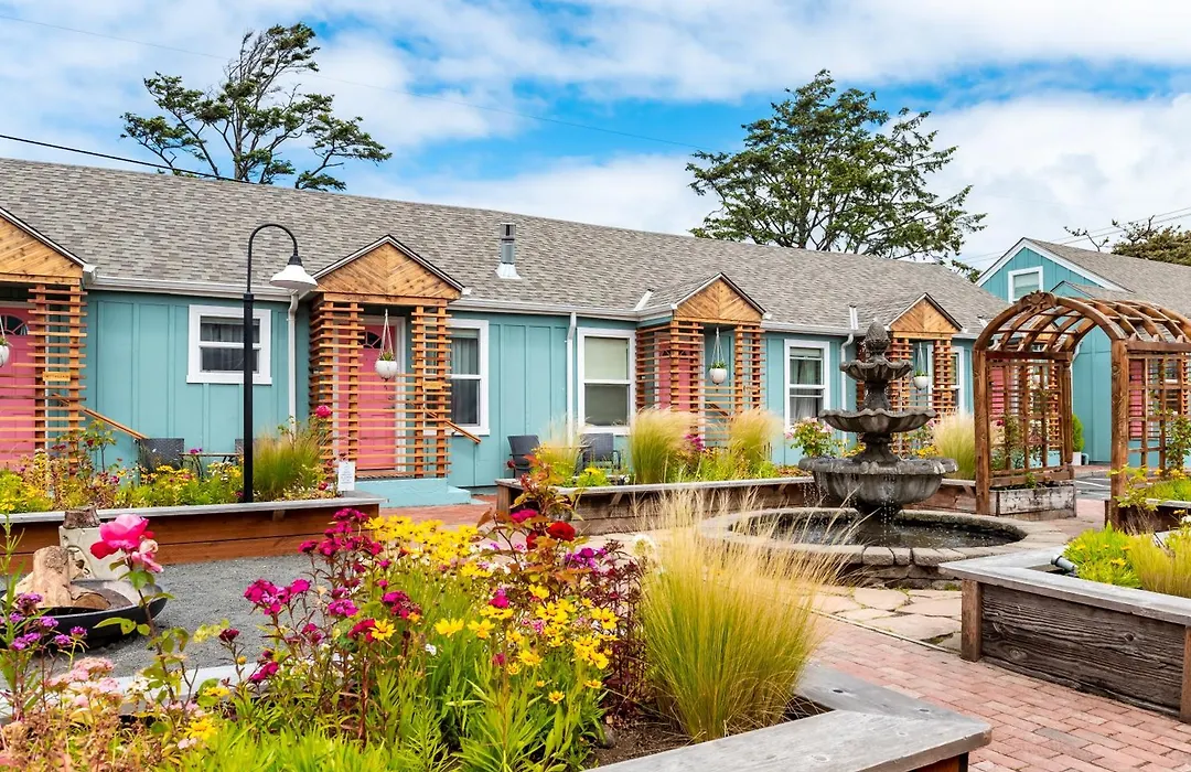 Inn At Haystack Rock-1