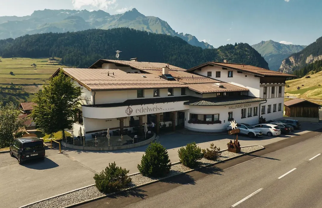 Hotel Edelweiss Superior-1