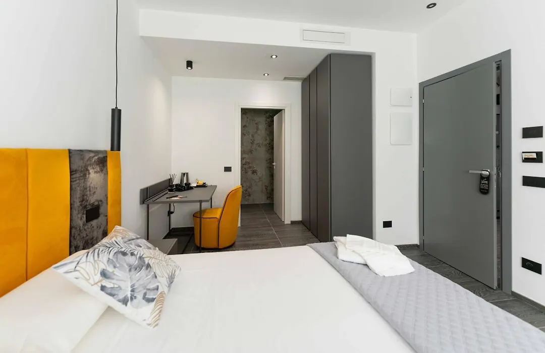 Ml Luxury Room-1