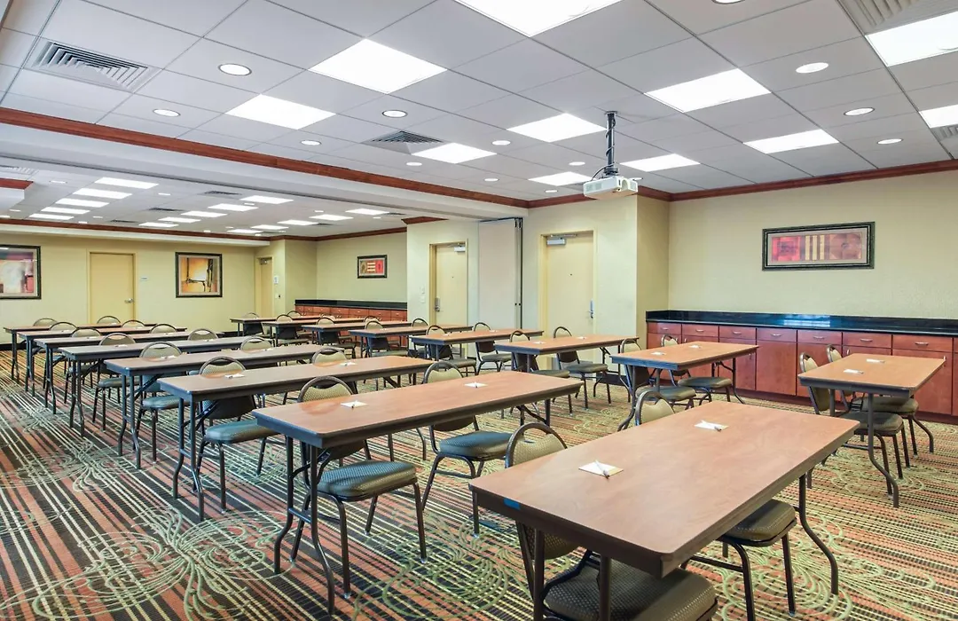 Hampton Inn & Suites Arcata-1