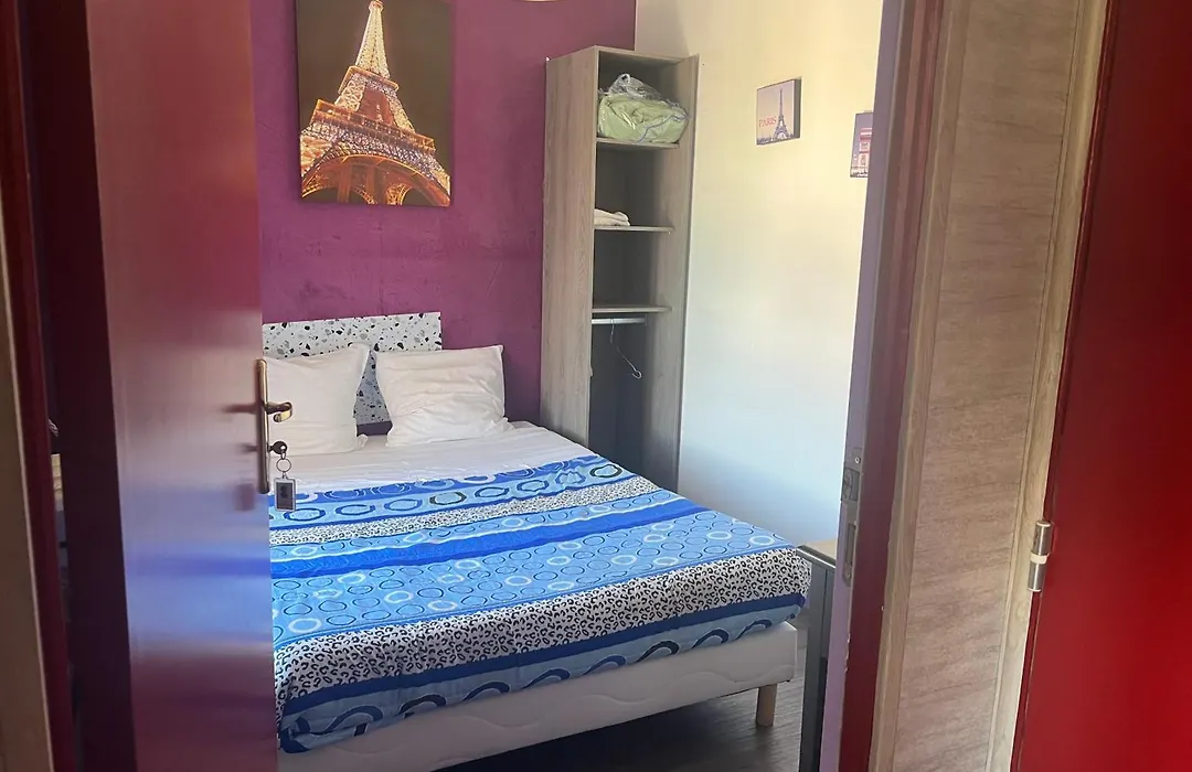 Hôtel des 2 Gares-1