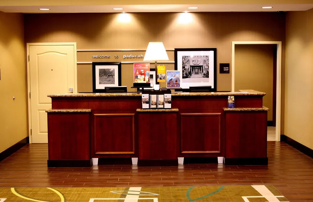 Hampton Inn & Suites Paducah-1