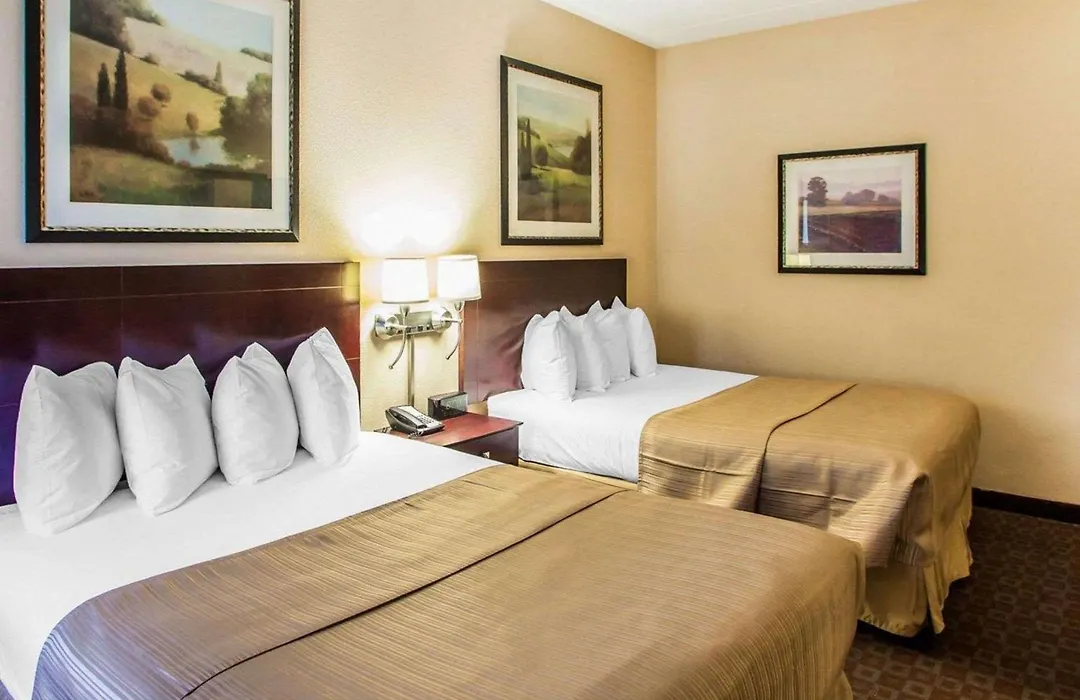 Quality Inn & Suites Peoria North-1