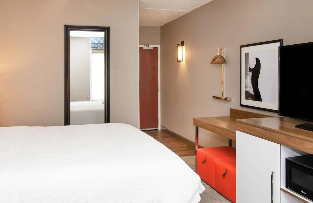 Hampton Inn Cleveland-Solon-1