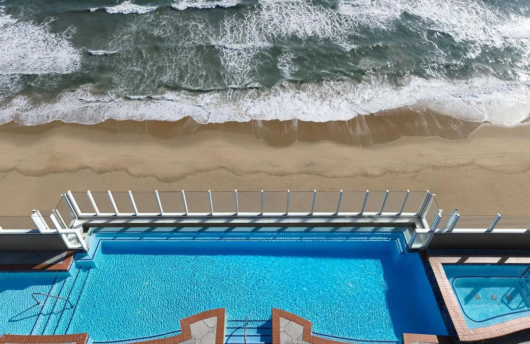 Hilton Virginia Beach Oceanfront-1