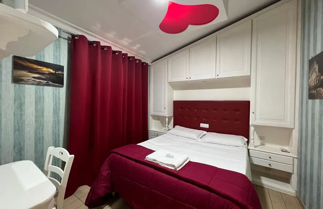 Hotel Tiffany-1