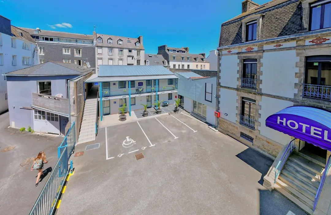 Hotel De La Gare-1