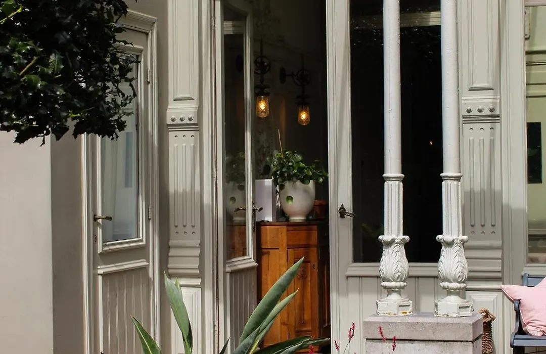 Huis Dujardin Bed&Breakfast-1
