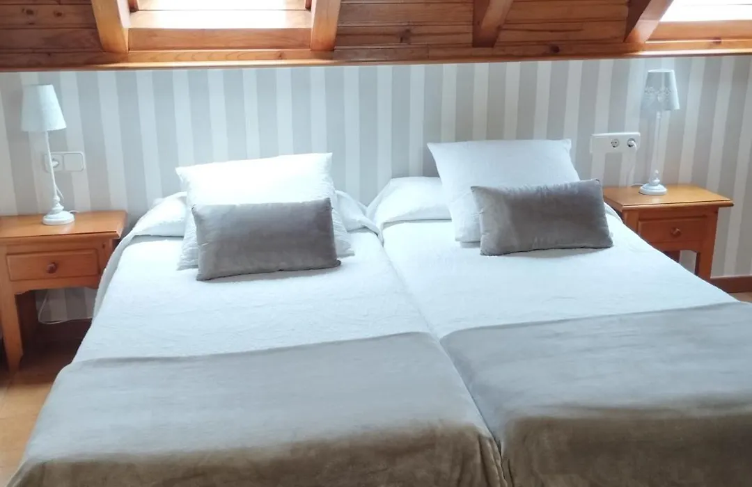 Hotel Ostau D'Oc-1