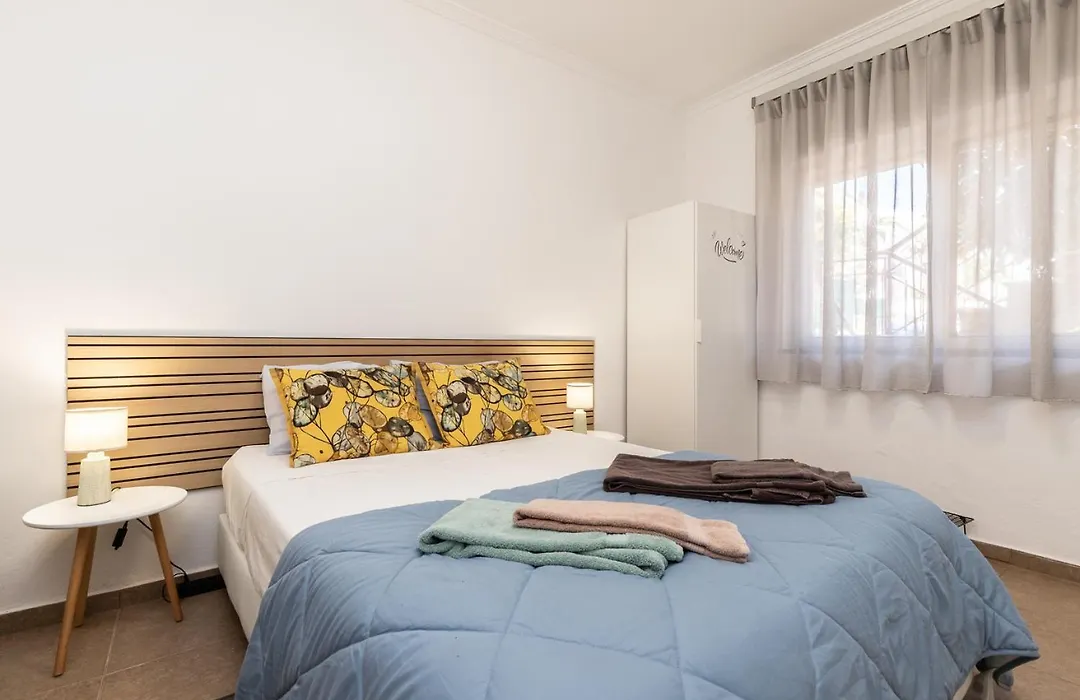Porta Nova Guesthouse By R-Tex-1