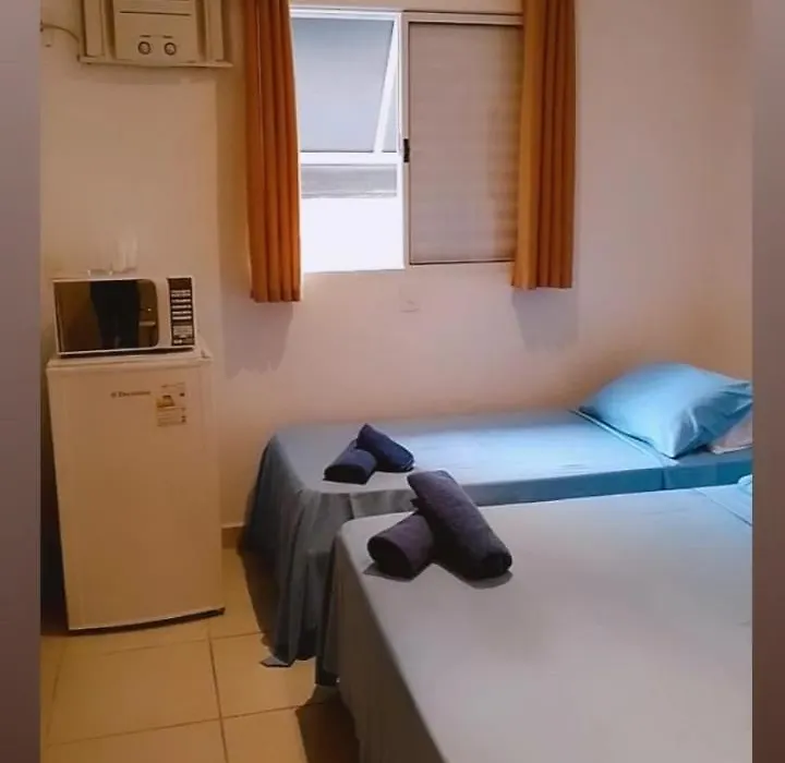 Pippo Suites Guarujá-1