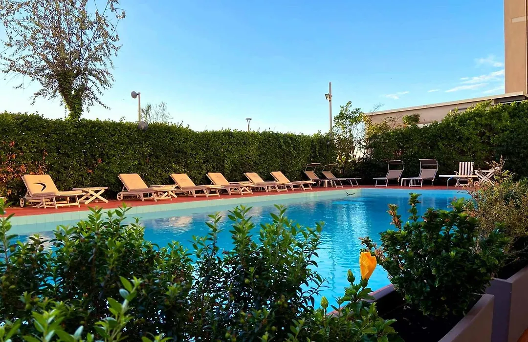 Hotel Granada-1