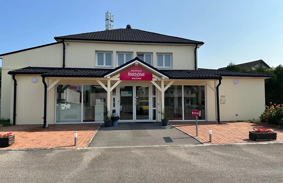 Fast Hotel Brie-Comte-Robert-1