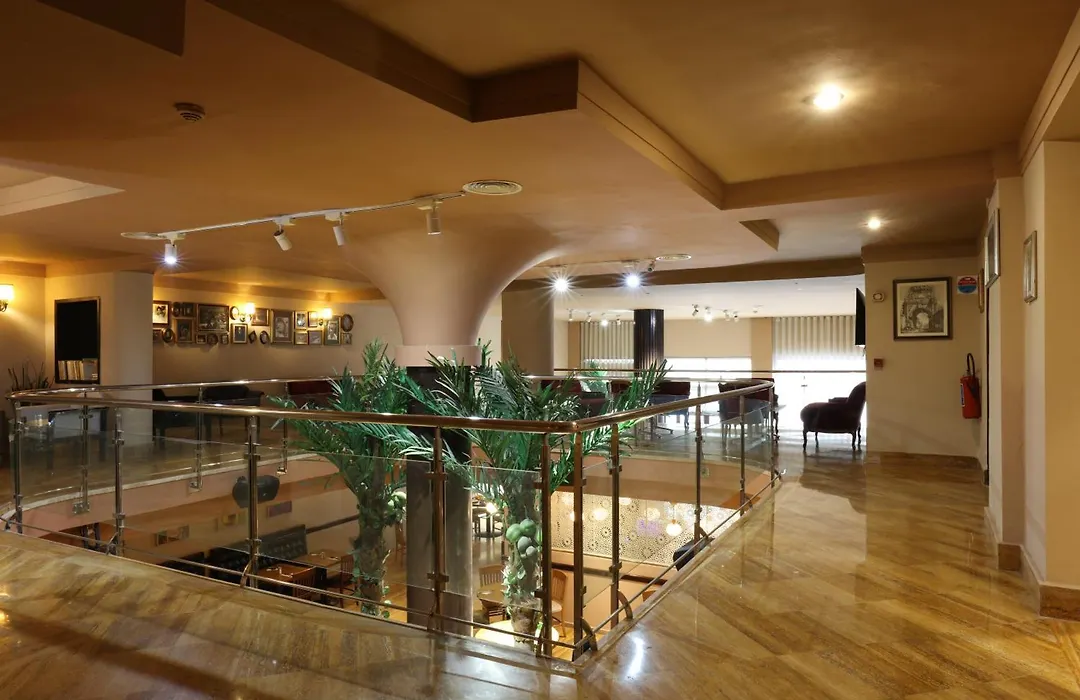 Hotel Les Saisons-1
