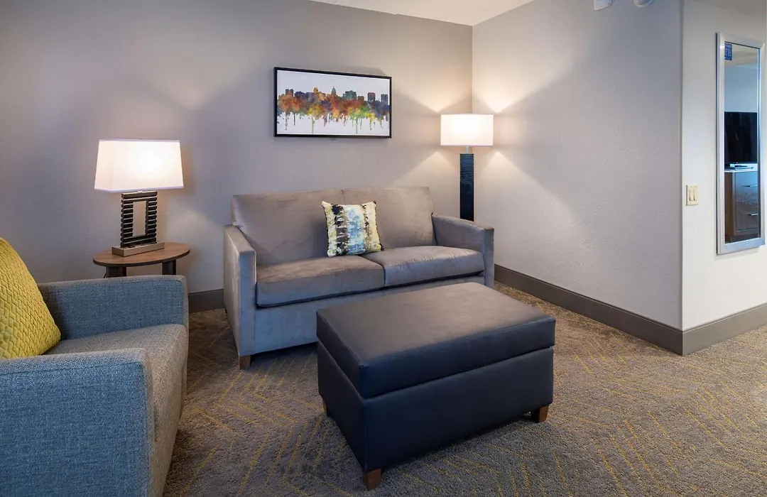 Doubletree By Hilton Madison East-1