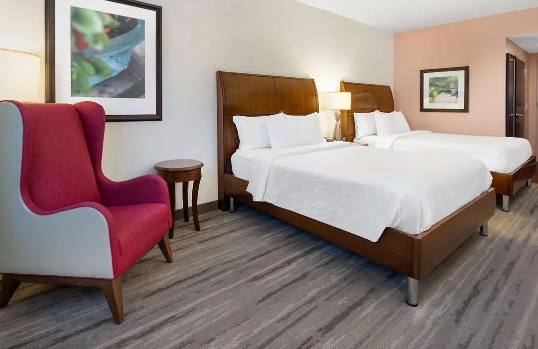 Hilton Garden Inn Roanoke-1